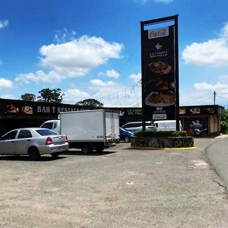 Orange Apartment 5 Min Aeropuerto Juan Santamaria 阿拉胡埃拉 外观 照片